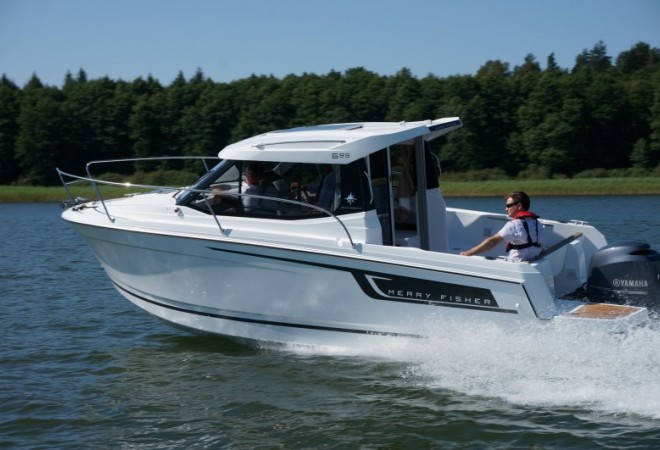 Merry Fisher 695